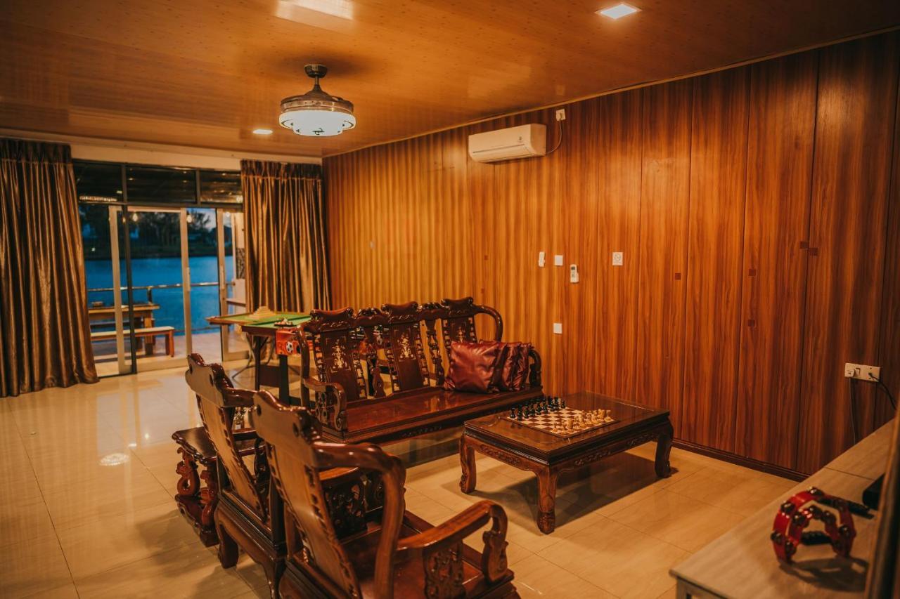 Canoe And Fishing , Free Pickup Batam Exterior foto