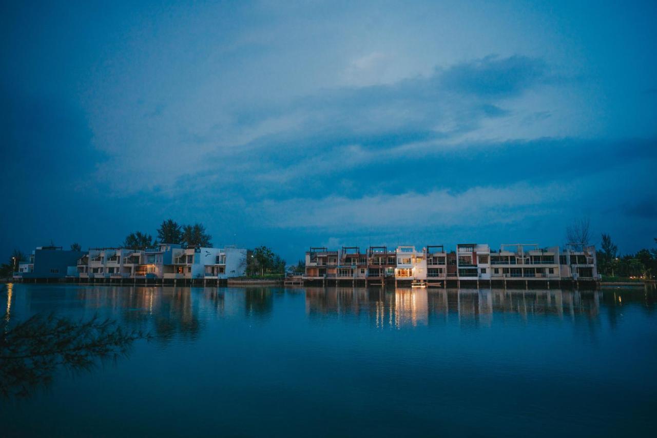 Canoe And Fishing , Free Pickup Batam Exterior foto