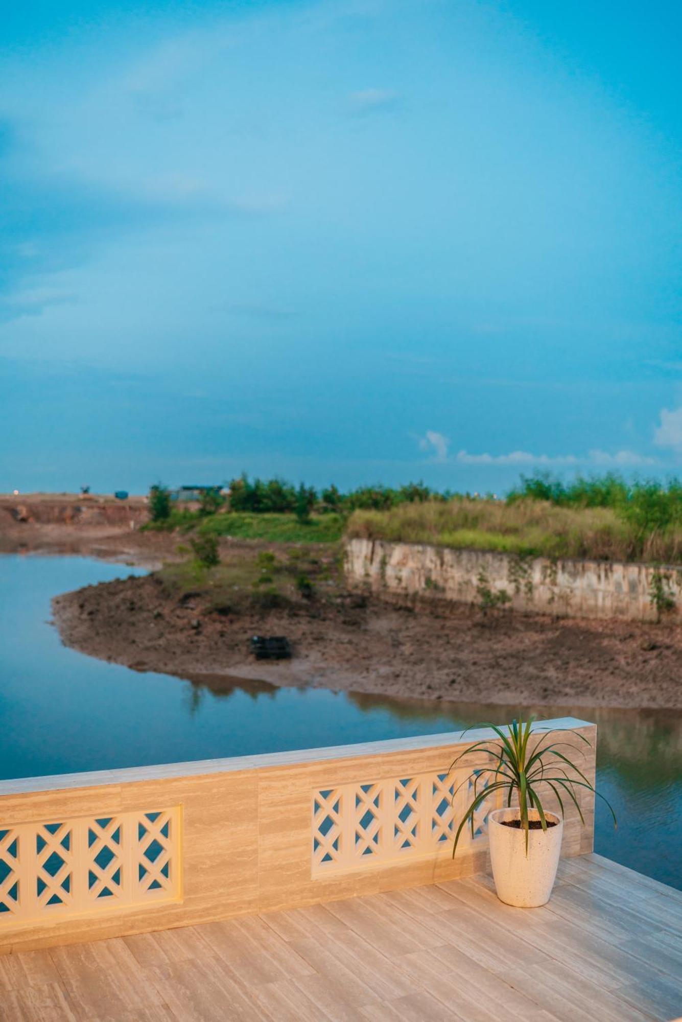 Canoe And Fishing , Free Pickup Batam Exterior foto