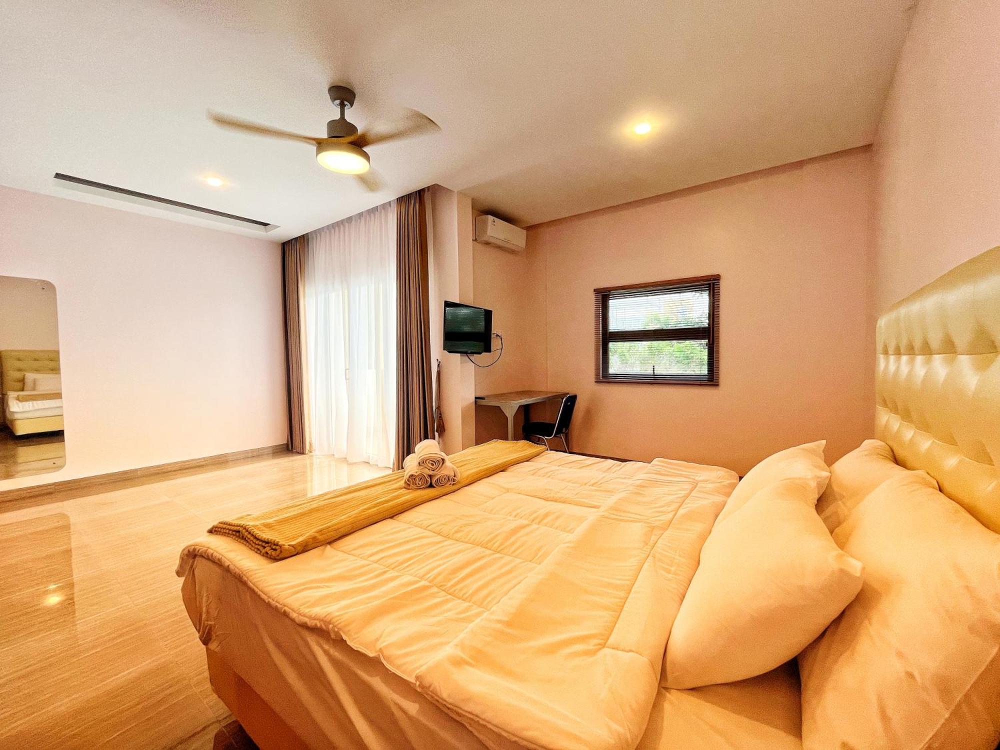 Canoe And Fishing , Free Pickup Batam Quarto foto